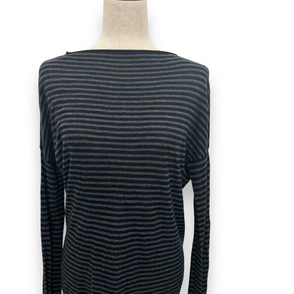 Vince Black and Gray Striped Crew Neck Sweater - Picture 3 of 9